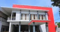 Tanto Hotel Hotel dekat Bukit Hiliwuku