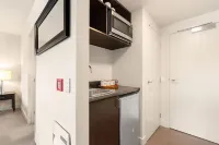 Alpine Village - Lakefront Studio Apartment