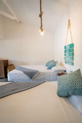 La Playita Beach House Hotels in der Nähe von Azulea Adventures
