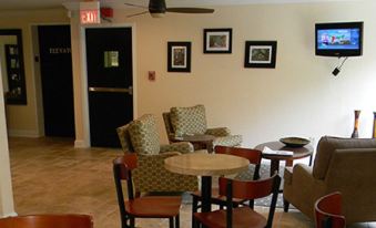 Saint Simons Inn by the Lighthouse