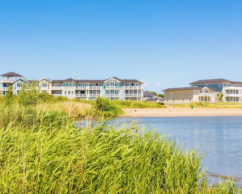 Roompot Beachhotel Cape Helius Hotels in Hellevoetsluis