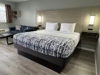 Copper Manor Motel