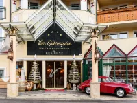 Vier Jahreszeiten Wellnessresort Achensee Hotels in Maurach