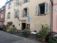 Hôtel Berceau du Vigneron Hotels near Cave Jean Baptiste Adam