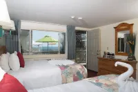 The Corsair & Cross Rip Oceanfront