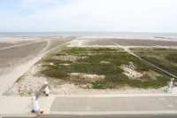 Adventurer Oceanfront Inn