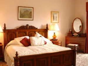 Castle Grove Country House Hotel