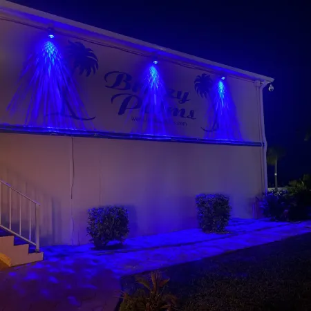 Breezy Palms Resort