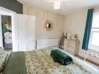 Dobbies Den Hotels in Kidderminster