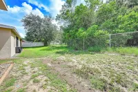 2 Mi to Dtwn Sebring! Pet-Friendly Retreat w/ Yard - 3-Star