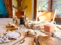 Evangeline's Tower Bed & Breakfast Hotels in Parrsboro