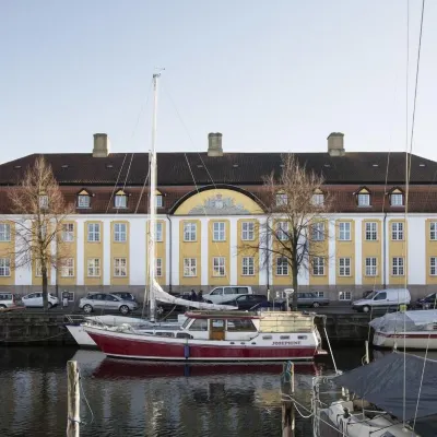 Kanalhuset Hotels near Christianshavn