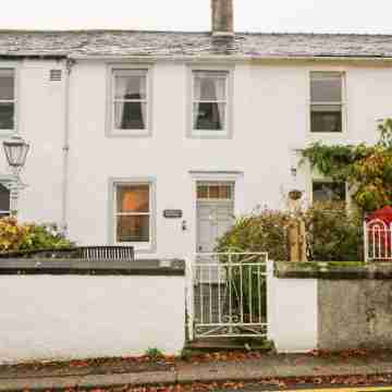Raphael's Cottage Hotel Exterior