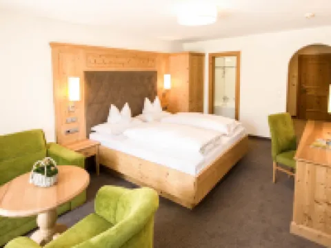 Hotel Pension Sonnleiten Hotels in Tux