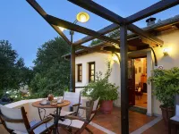 Aleka's House Hotels in Mouresi