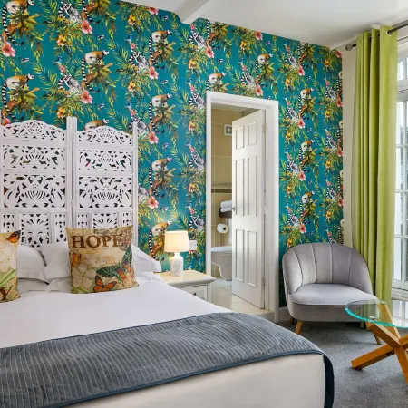The Royal Adelaide Hotel Отели в г. Виндзор