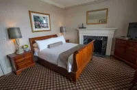 OceanCliff Hotel Hotels in Jamestown