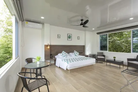 Hotel Natural Hill's by H&R Отели в г. Нокайма