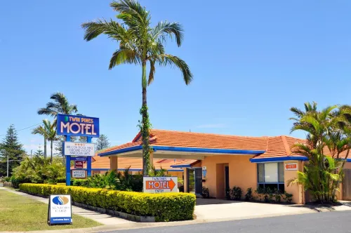Yamba Twin Pines Motel