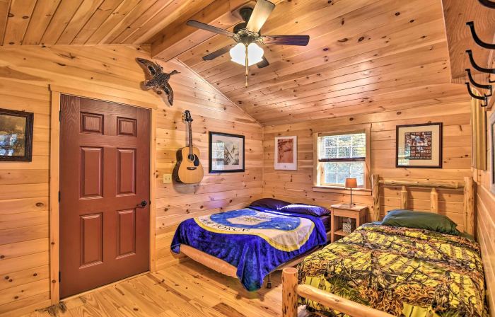 Parsons Cabin w/ Fire Pit & River Access!