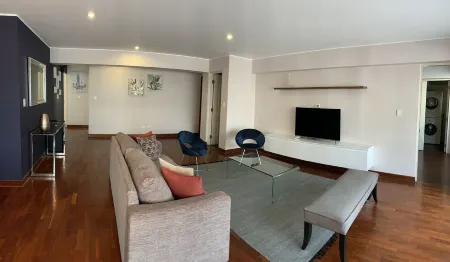 MLA Apartments - Bolognesi Отели рядом с достопримечательностью «Museo de Arte de Lima»