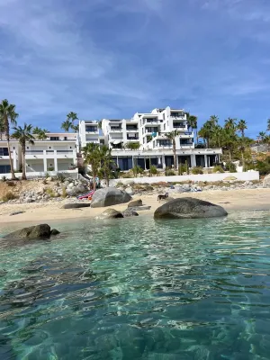 Beach Front Condo with Outstanding Views