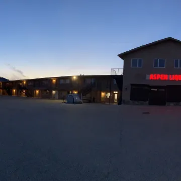 Aspen Motor Inn