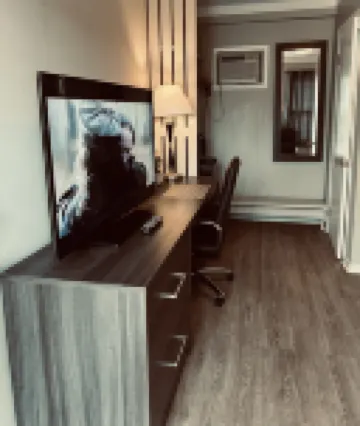 Lakeview Motel & Cottage