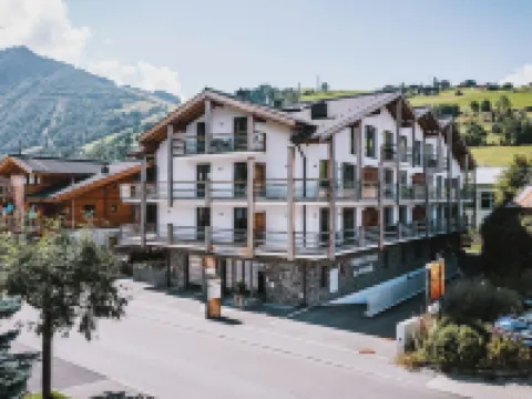 24 by Avenida - Mountain Residence Hotels in Kaprun