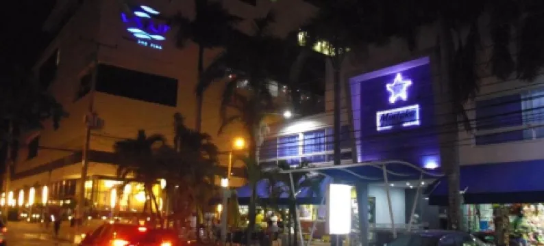 明塔克酒店及酒廊