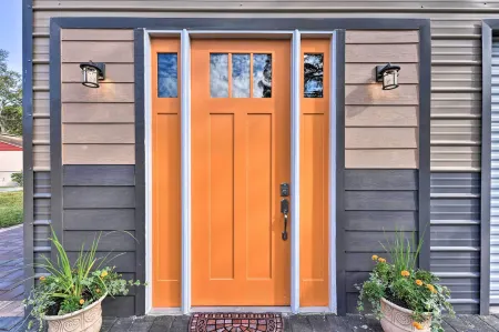 Cozy Jacksonville Studio - 10 Miles to Downtown!