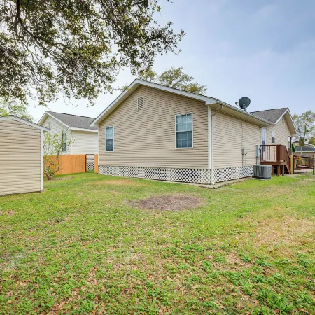 Charming Biloxi Vacation Rental Near Beach!