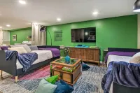 Ideally Located House - 9 Mi from Route 66! - Homestays