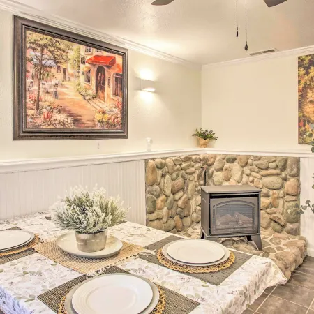 Lakeview Lodge w/ Spacious Yard: Families Welcome
