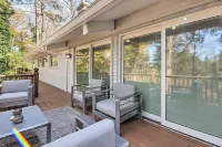 Serene Home w/ Fire Pit, Deck & Easy Access to ATL