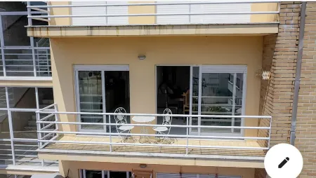 Centre of Arcos 5 min walk from the river beach Rio Vez! Отели в г. Аркуш-ди-Валдевеш