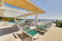 Gorgeous Onekama Condo w/ Pool & Lake Access! - 3-Star