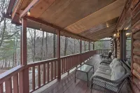 Relaxing Retreat w/ Private Dock on Claytor Lake! - Parkplatz