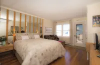 The Montauk Soundview - balcony
