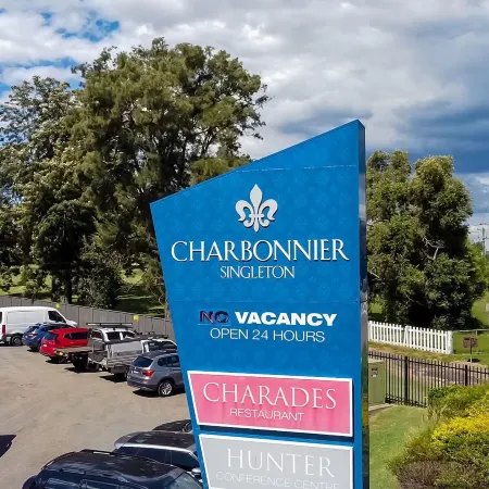 Charbonnier Hotel Singleton