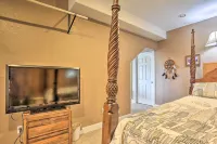 Black Hawk Lower-Level Unit with Game Area! Hotels in Southwest Meade