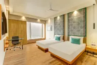 Lemon Tree Premier, Bhubaneswar - Kolam Renang