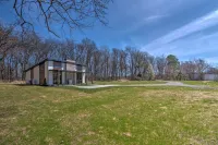 Upscale and Quiet Paducah Retreat on 15 Acres! - Homestays