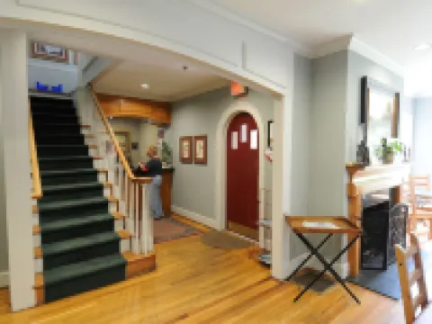 The University Inn at Emory Hotels in Druid Hills