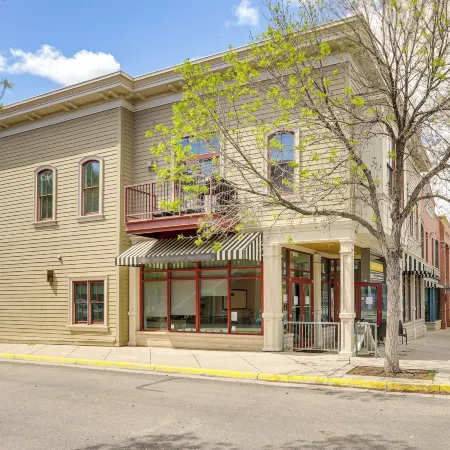 Near Trail: Dtwn Eagle Ranch Condo w/ Balcony