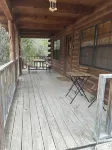 "Fir Deer Life" 2-bedroom 1 bath cabin 2 in cool Concan with WiFi, AC