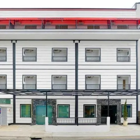 Rohedama Hotel