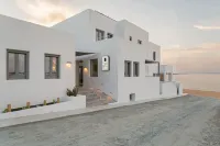 Paros Cape Suites Hotel a Naoussa