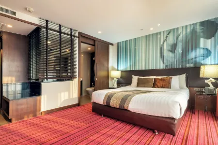 M2 de Bangkok Hotel Отели рядом с достопримечательностью «Wat Phra Si Mahathat»