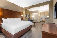 Comfort Suites at the University Hotels in Red Hill